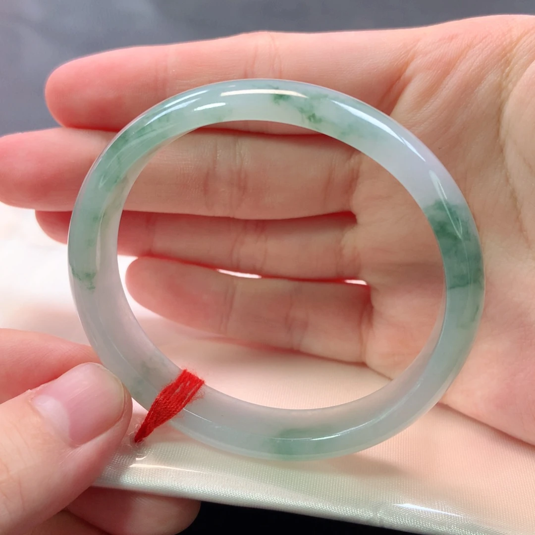 未镶嵌手镯（贵妃镯）翡翠0626号