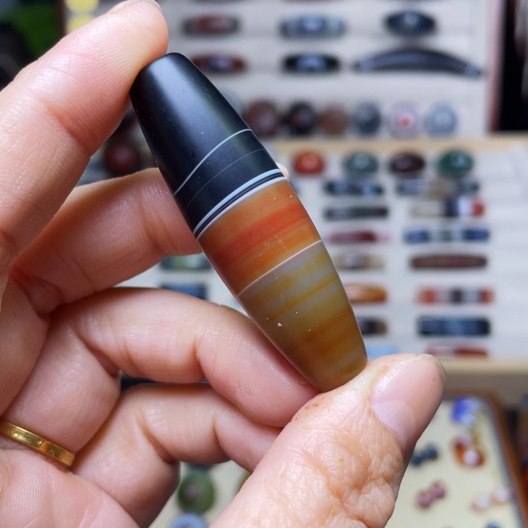 玛瑙/玉髓未镶嵌珠宝奇石