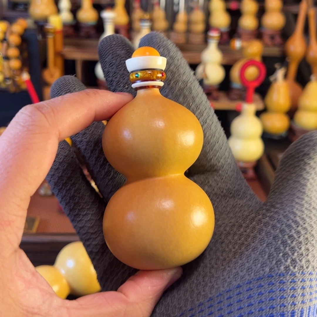 雷***安木聊一精品葫芦135