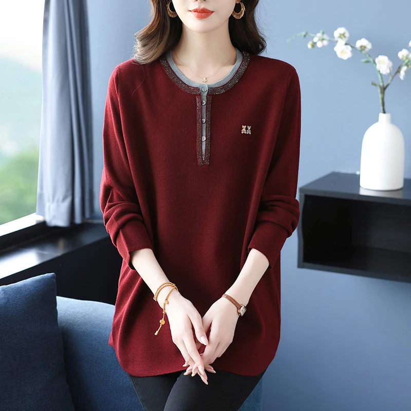 中年妈妈毛衣女秋冬2025新款圆领针织打底衫冬季中老年遮肚上衣厚