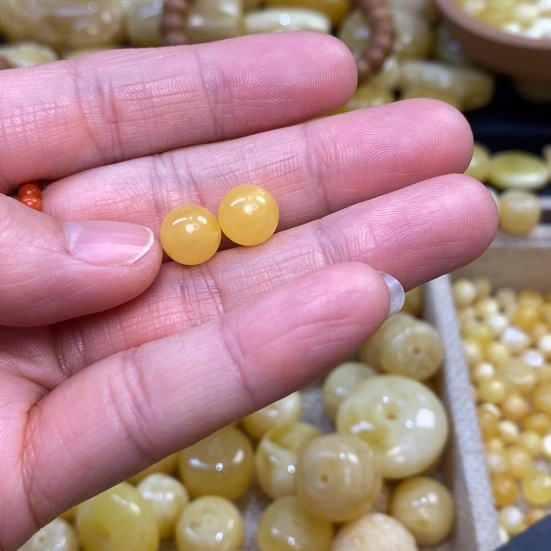 琥珀未镶嵌裸石蜜蜡配珠