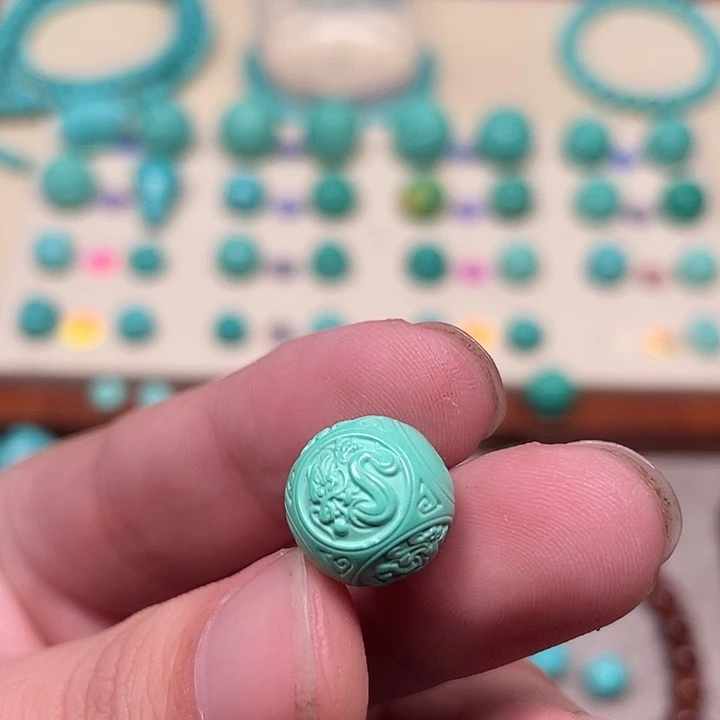 云见匠心手工雕刻配饰，尺寸12.5