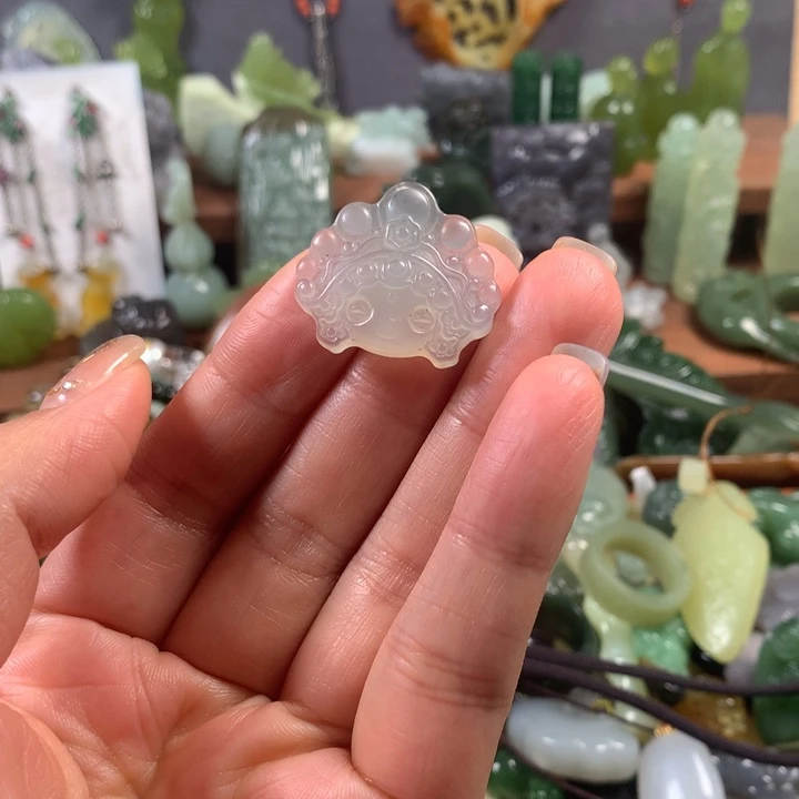 岫玉未镶嵌挂件挂件