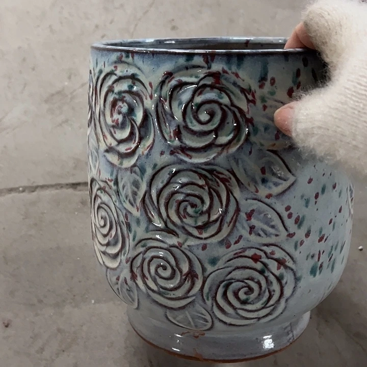 微瑕高度22厘米口径20厘米