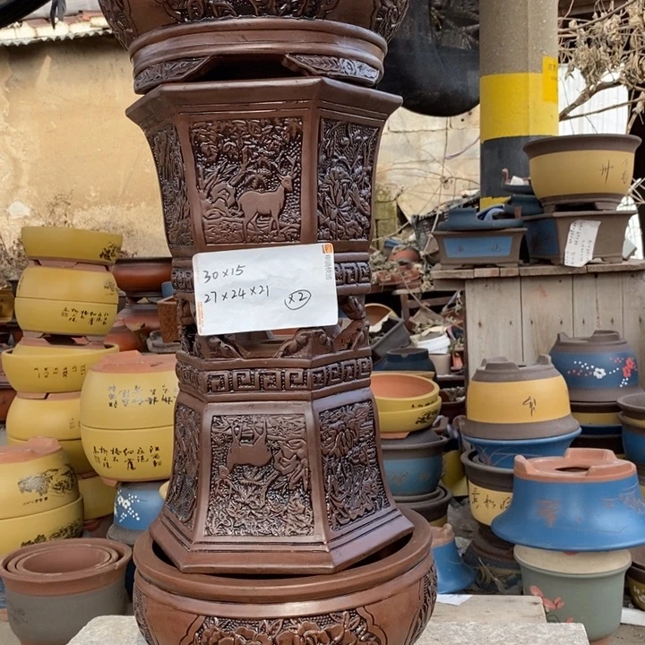 紫砂花盆紫砂特疼。紫砂