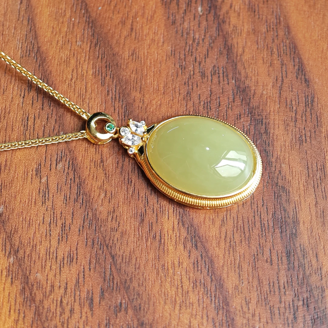 新疆爱思尔新疆和田玉S925银镶吊坠黄口吊坠0BYD0A17（多样性发货）