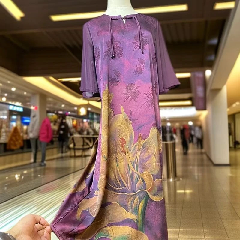 高端夏季新款妈妈装中老年款时尚气质显瘦连衣裙