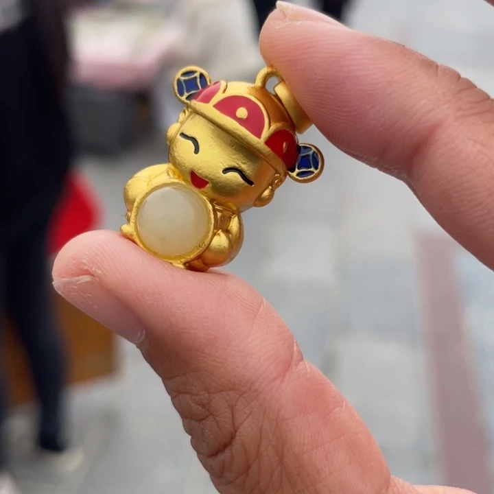 独山玉未镶嵌颈饰