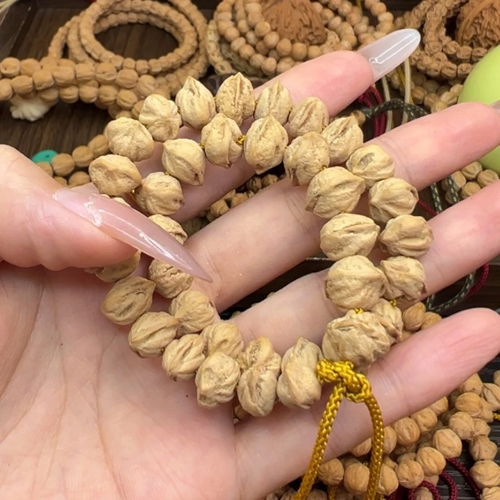 【闪购商品】吊坠柏香籽/百香籽小*弟