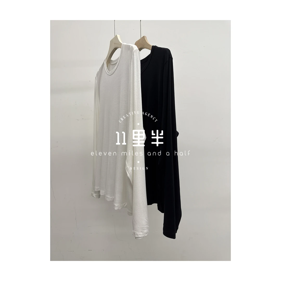 11里半&如懿【黑白配】早秋款休闲简约大气纯色圆领百搭气质长袖