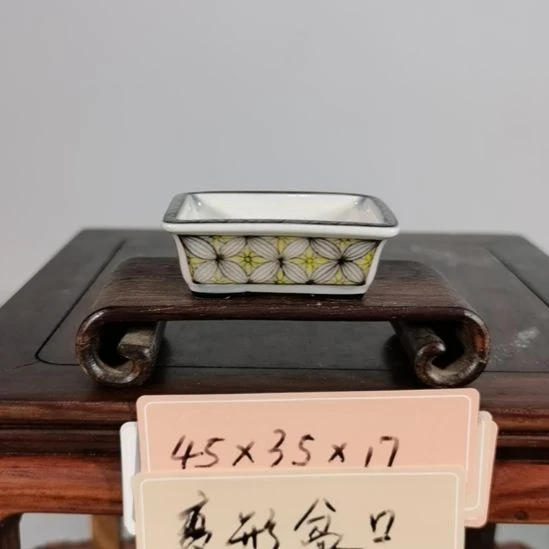 手工坯手绘青花釉下五彩