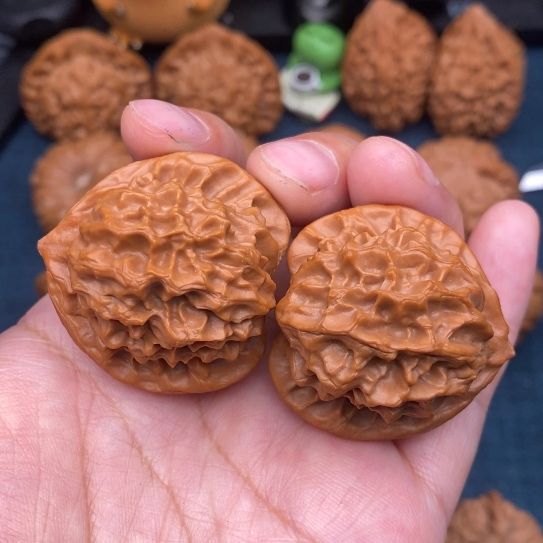 文玩核桃把件38.8毕业龙鳞全品磨砂皮