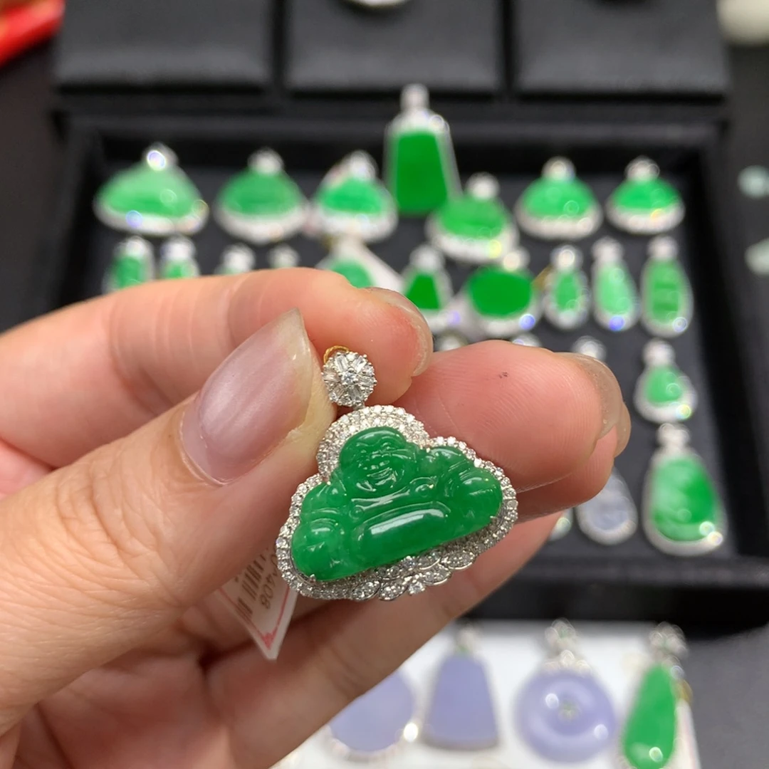 翡翠18K金镶嵌吊坠(不含链)有色线