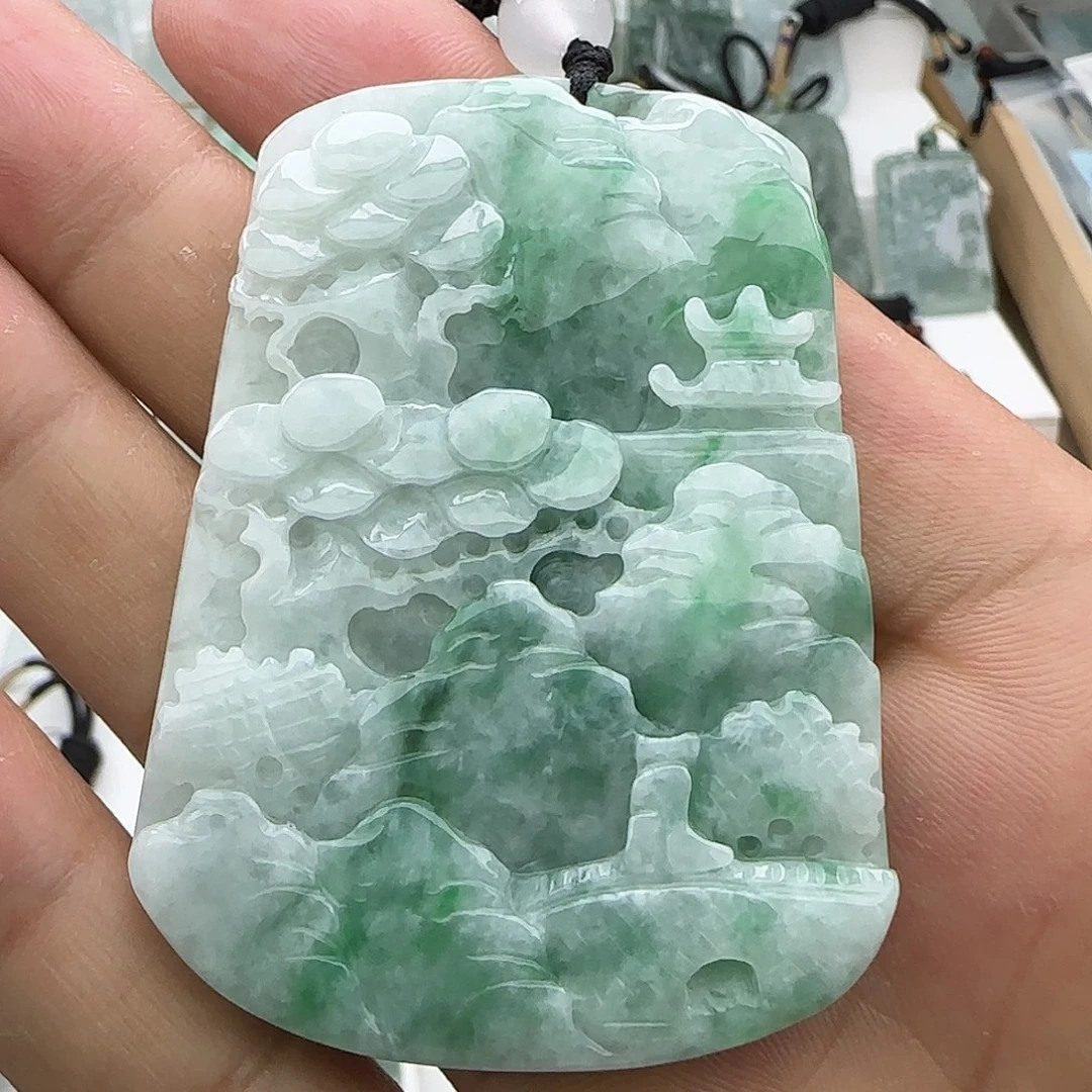翡翠未镶嵌颈饰翡翠