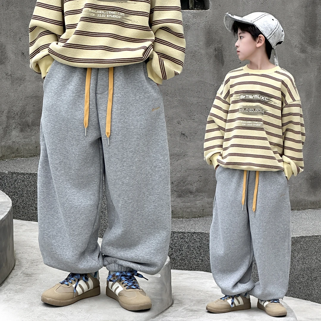 男童休闲加绒卫裤裤2025年冬季中大男童洋气百搭休闲工装裤长裤酷