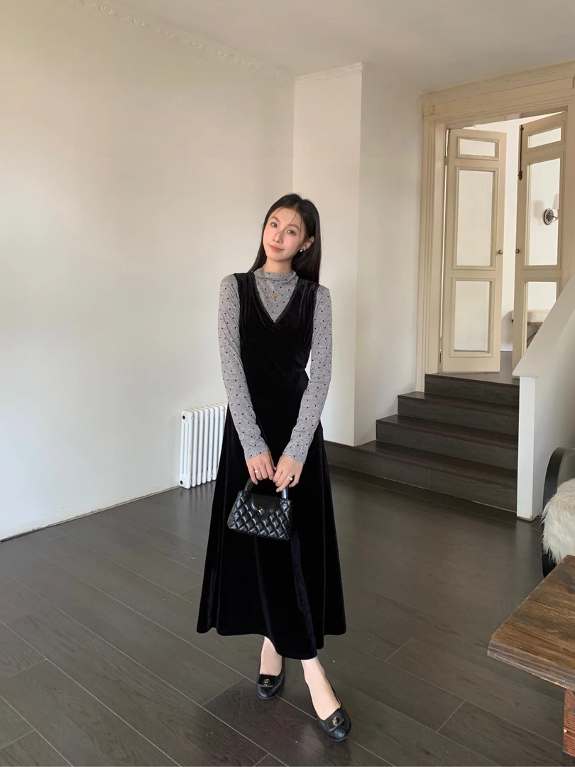 XIWEN推荐秋季【波点丝绒】时尚长袖上衣叠穿V领丝绒背心连衣裙套装