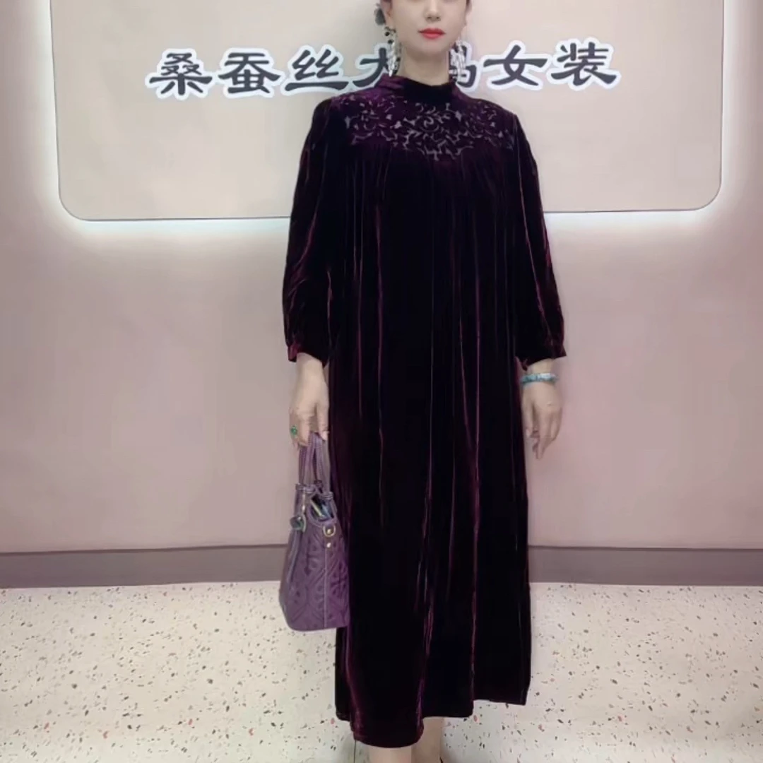 贵妇人2024秋季新款贵妇法式轻奢真丝丝绒细腻亲肤立领大码连衣裙