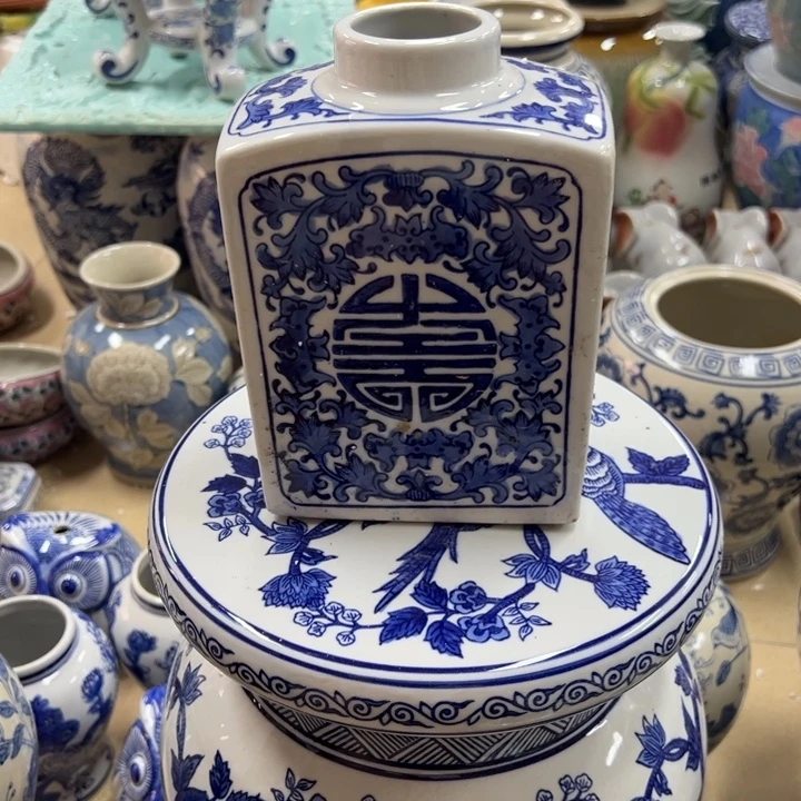 家***主瓷片微瑕。。。。。。。。。。。。