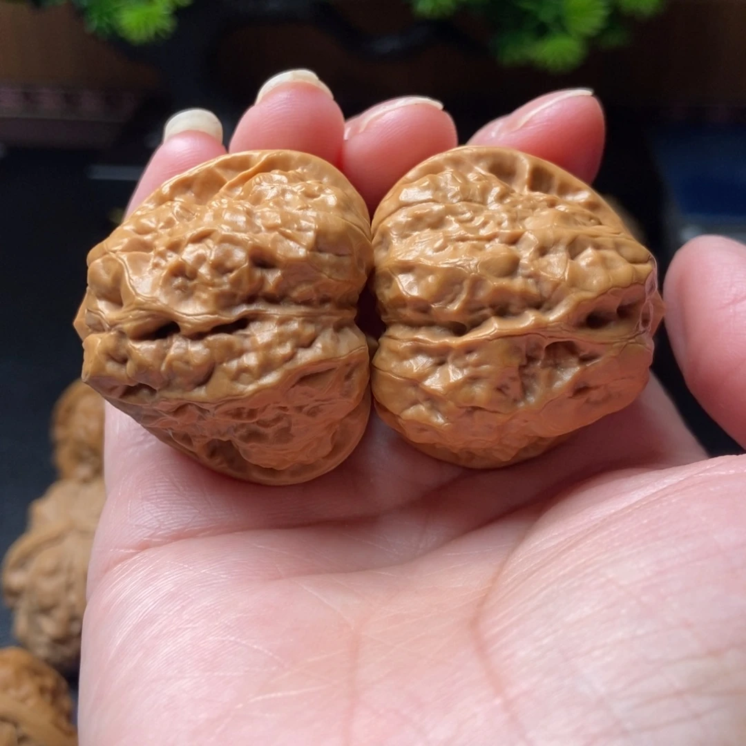 文玩核桃把件蛤蟆头38