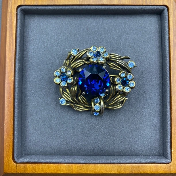 合金胸针 LL 中古首饰vintage holycraft1954s莱茵石胸针