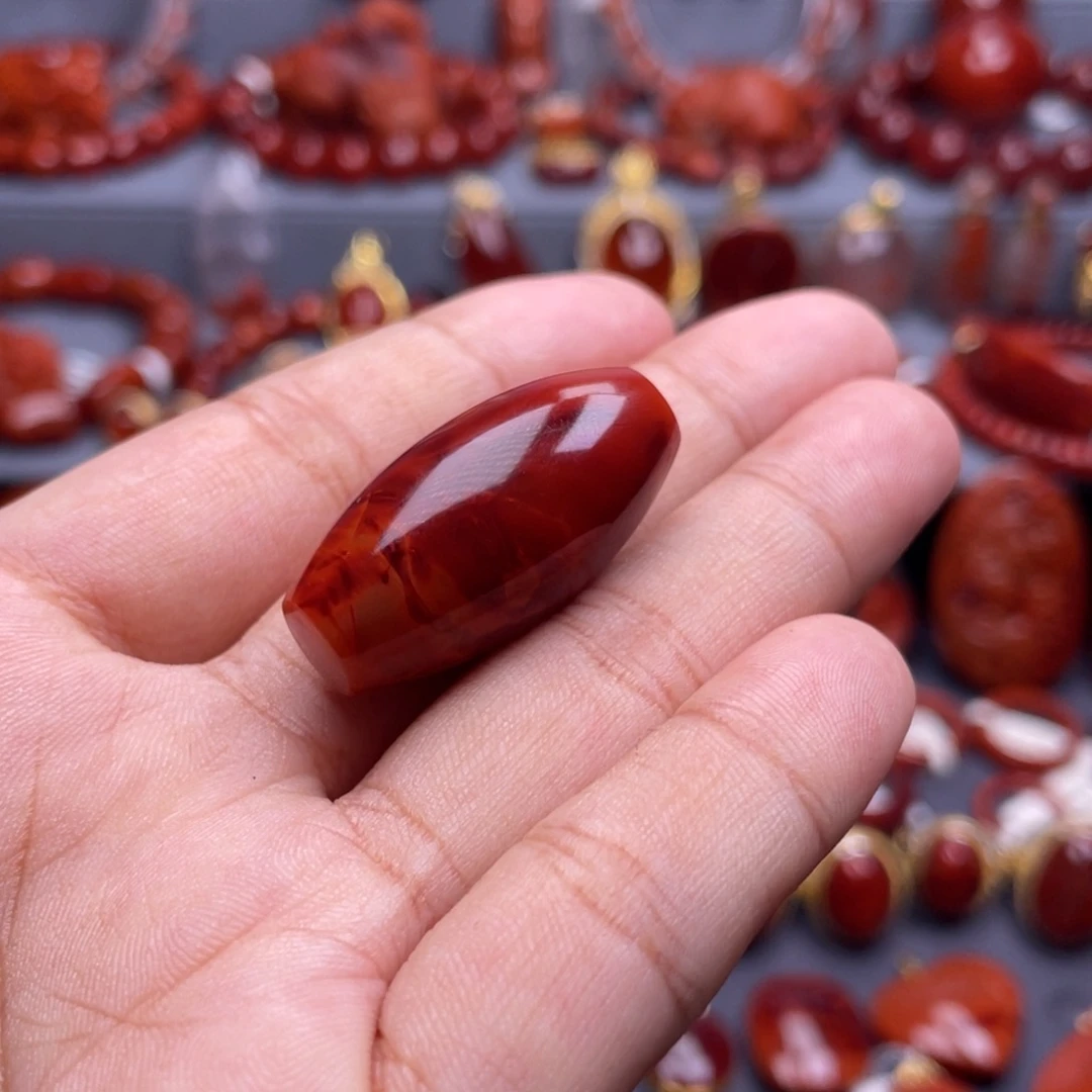 南红玛瑙未镶嵌珠宝奇石桶珠吊坠