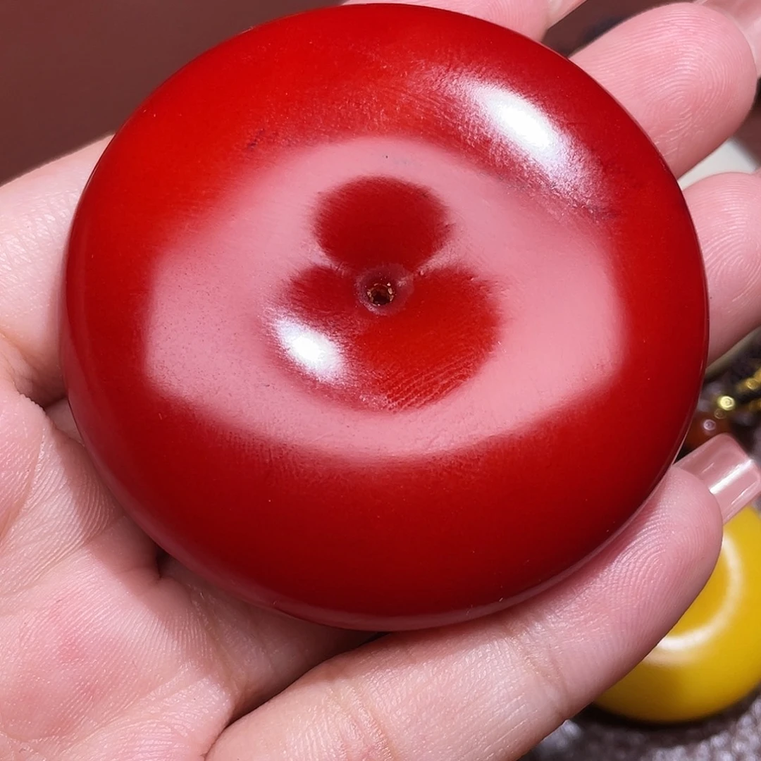 红***4和田玉未镶嵌颈饰