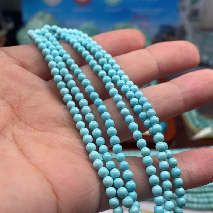 绿松石颈饰未镶嵌