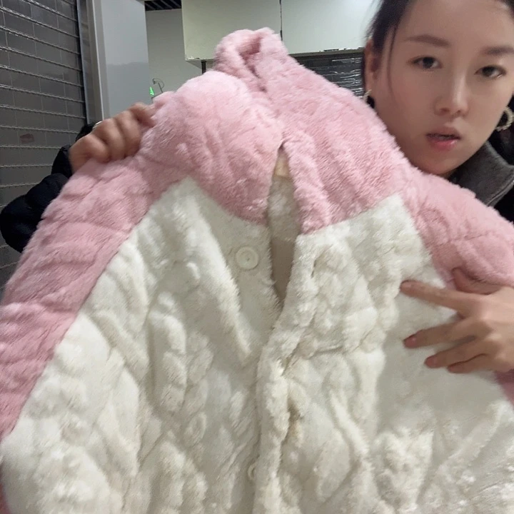 三醋酯纤维聚酯纤维睡袍套装26