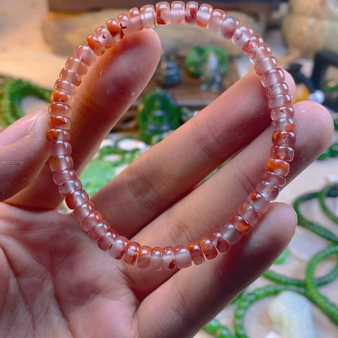 南红玛瑙手串未镶嵌