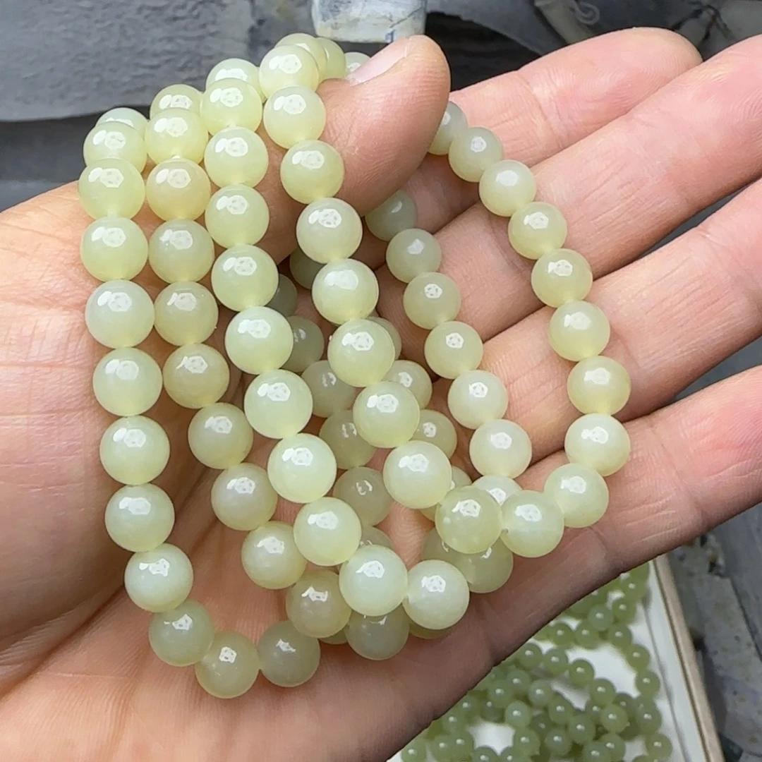 和田玉未镶嵌颈饰且末蜂蜜水拍一发一