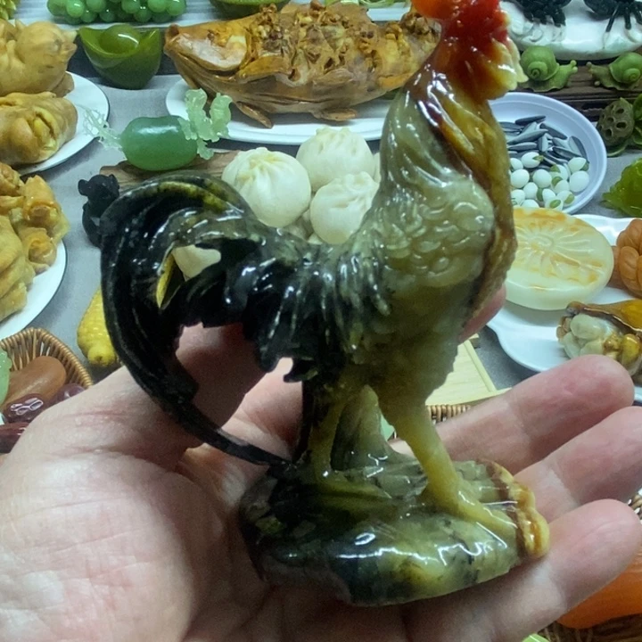 蛇纹石玉未镶嵌摆件