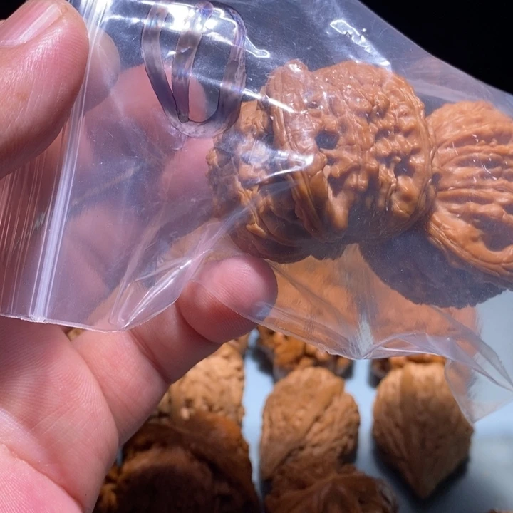 文玩核桃把件A**s1呃呃呃