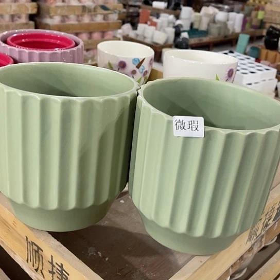 多肉绿植陶瓷花盆9.9包邮，有孔
