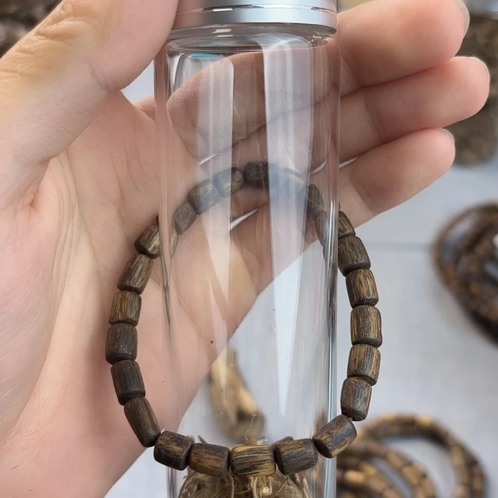 沉香碎屑沉香奇楠沉香桶珠单圈多样性发一