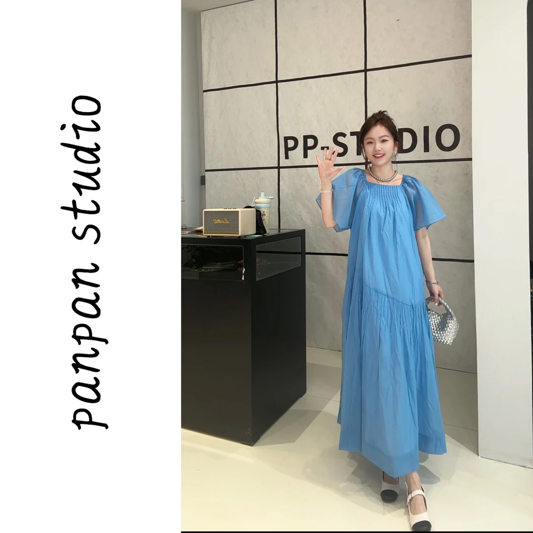 潘潘/2025夏季新款法式气质名媛高级小众设计感蓝色宽松连衣裙