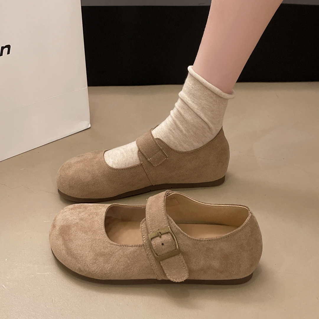 2025年春季新款复古单鞋女平底软底女鞋子