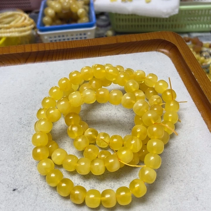 蜜蜡未镶嵌裸石多样性发货其一