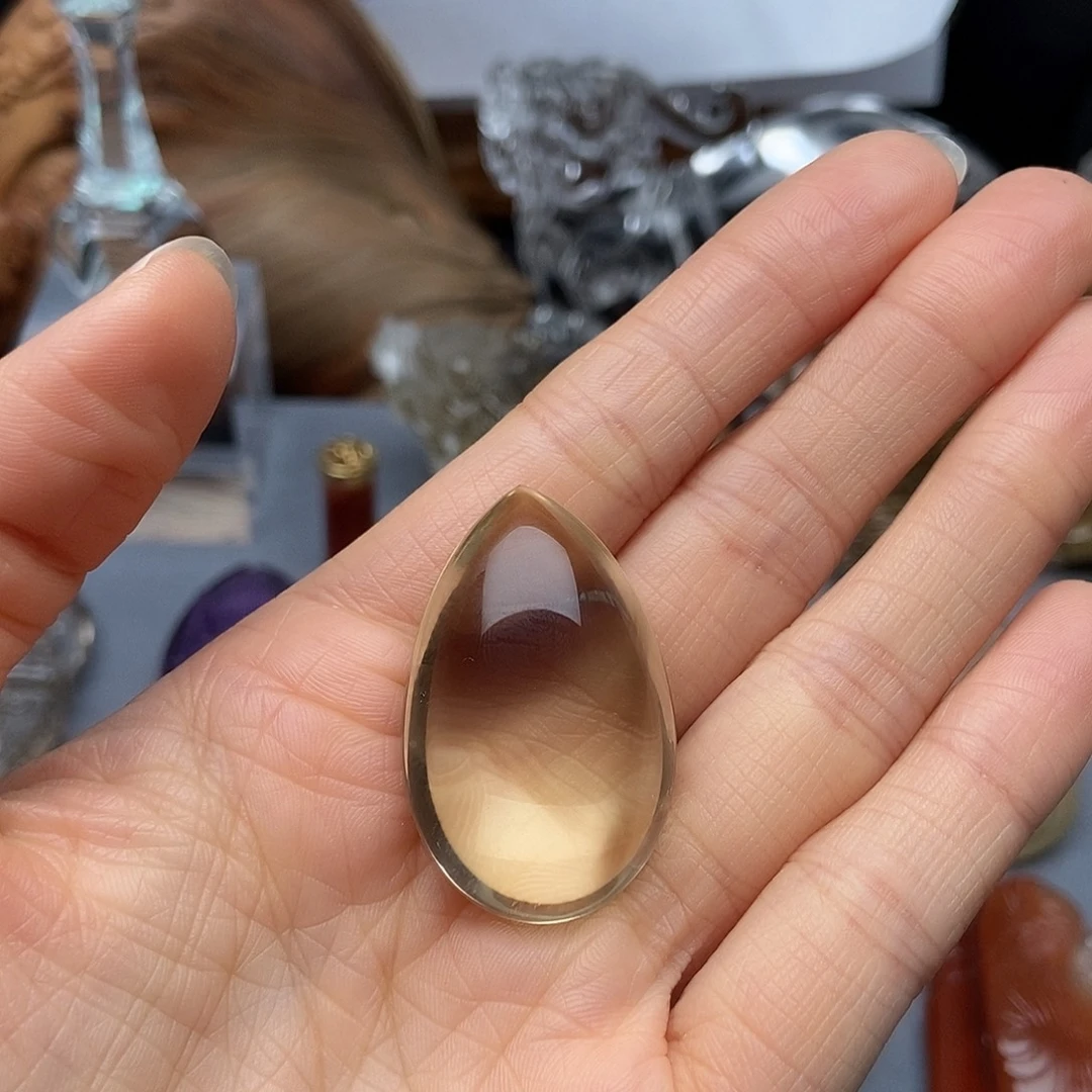 颈饰水晶未镶嵌吊坠