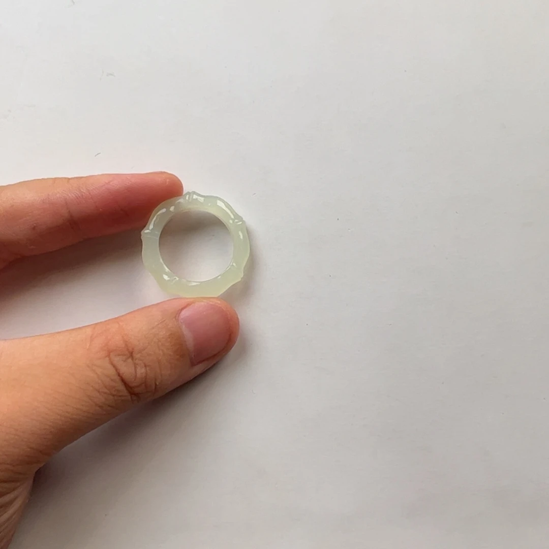 ༺***༻和田玉未镶嵌颈饰