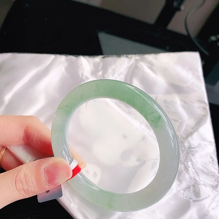 翡翠未镶嵌手镯缅甸天然a货翡翠手镯