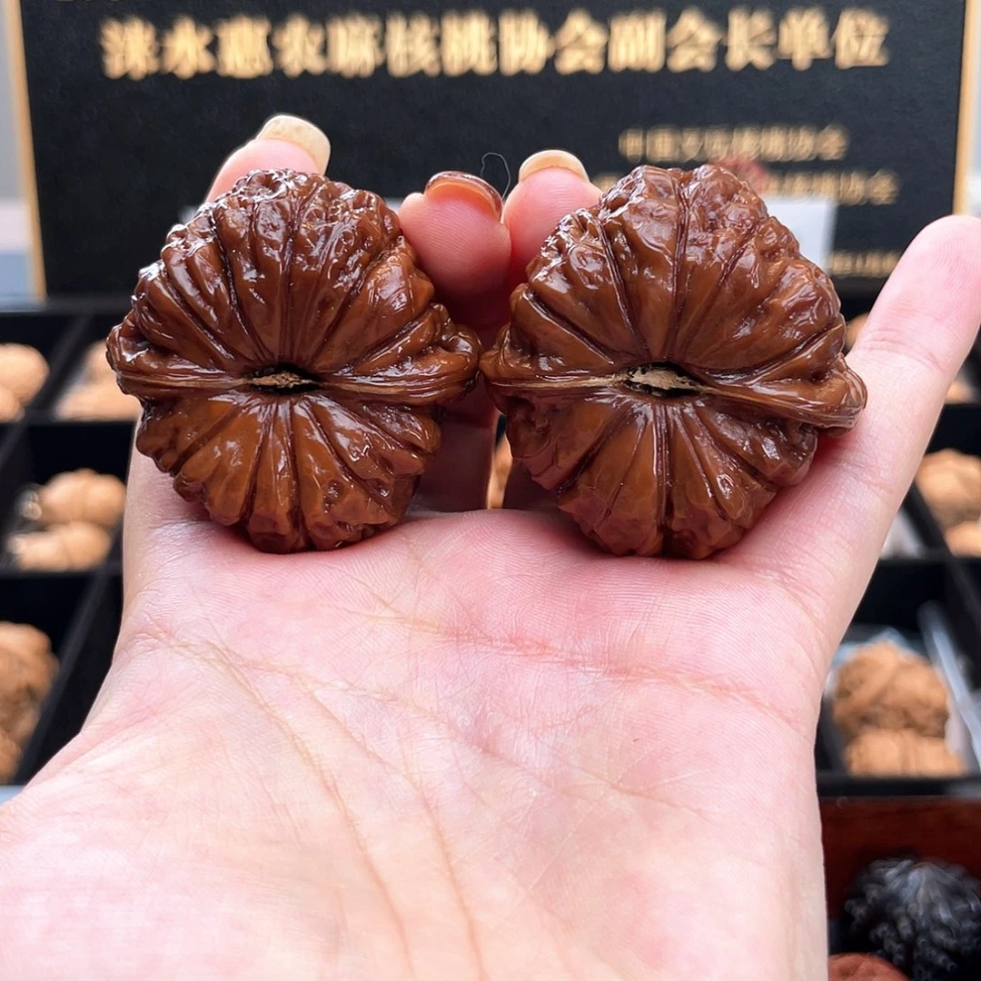 把件文玩核桃梵*琦43尺毕业级近正肩➕放射纹43ss