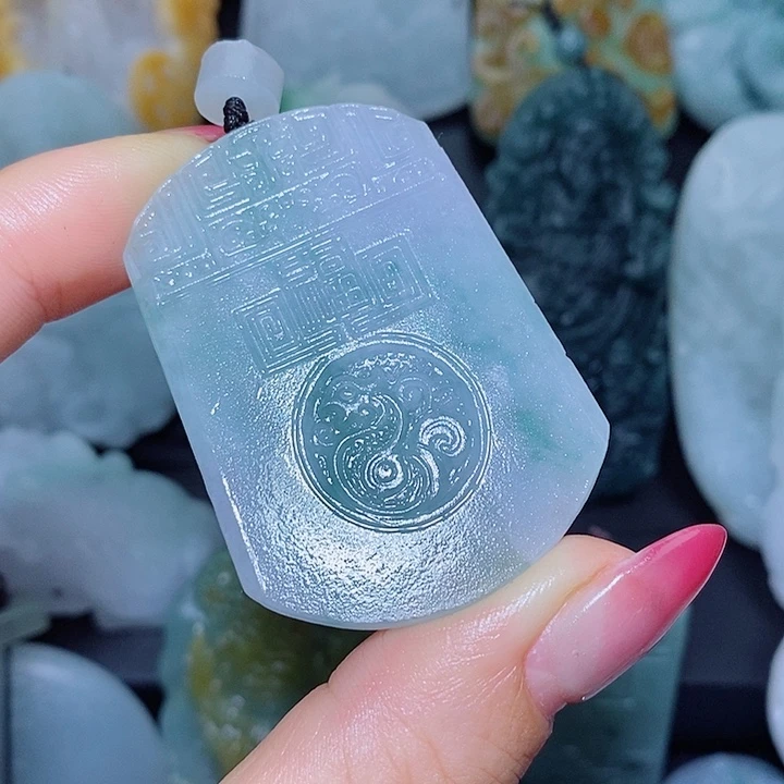 定制翡翠未镶嵌翡翠