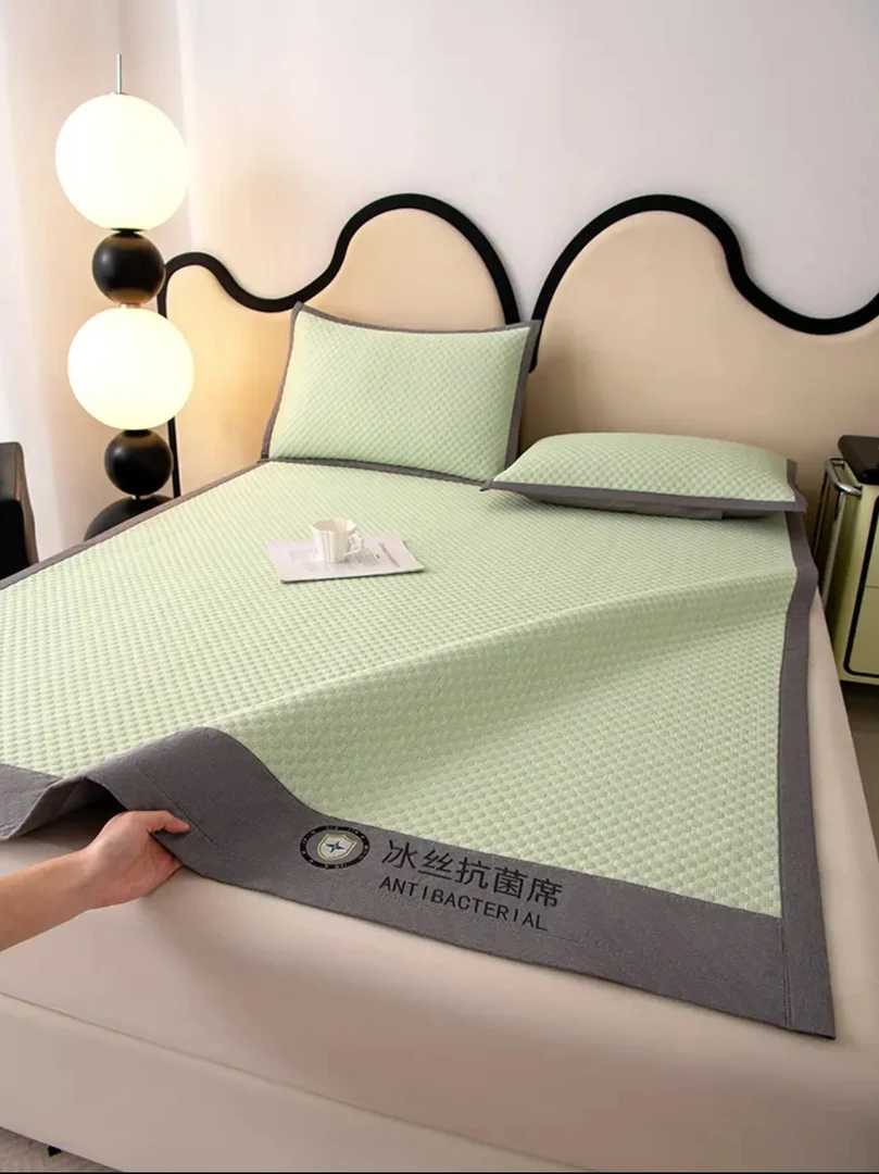A类抗菌夏季冰丝豆豆凉席三明治透气空气层宿舍家用均可的软凉席
