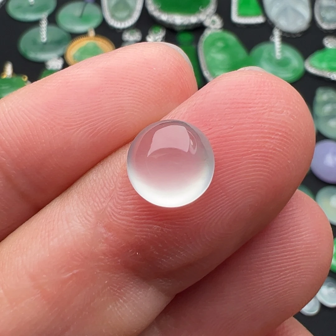 翡翠未镶嵌颈饰蛋面8.3