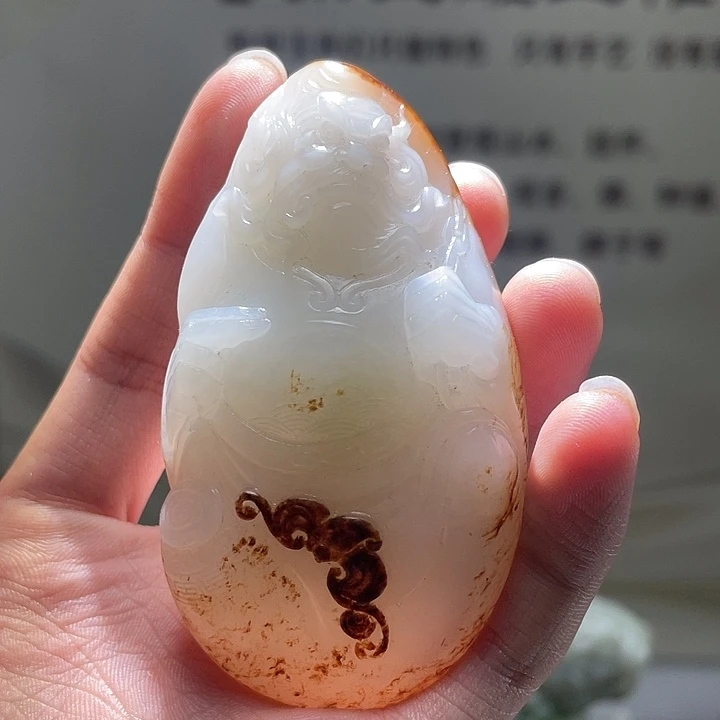 和田玉未镶嵌把件