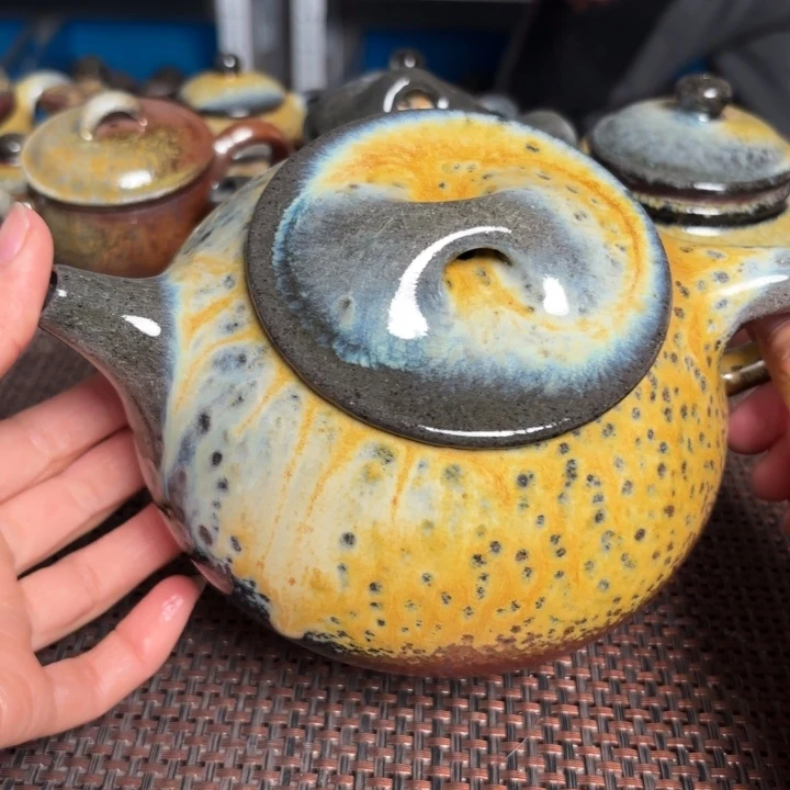 茶杯紫砂土*大景舟和缸680 c