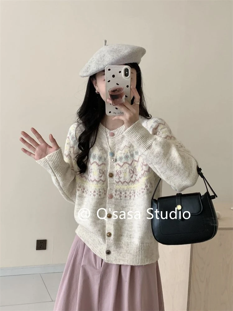 韩版撞色提花针织开衫女宽松短款慵懒风外搭上衣秋冬新款毛衣外套