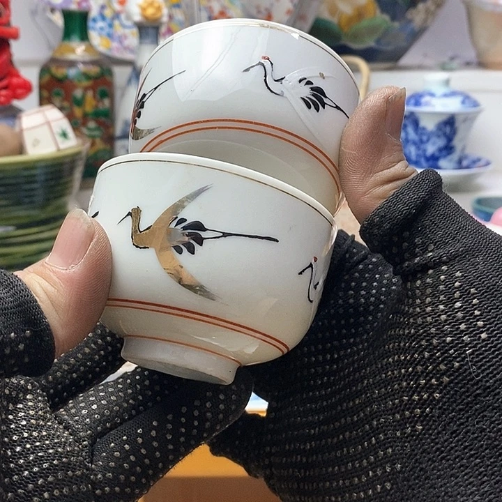 瓷片西**声你也不要生气啦我知道啊