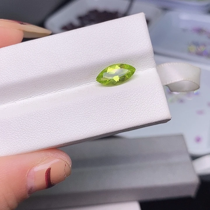 橄榄石裸石未镶嵌1.85