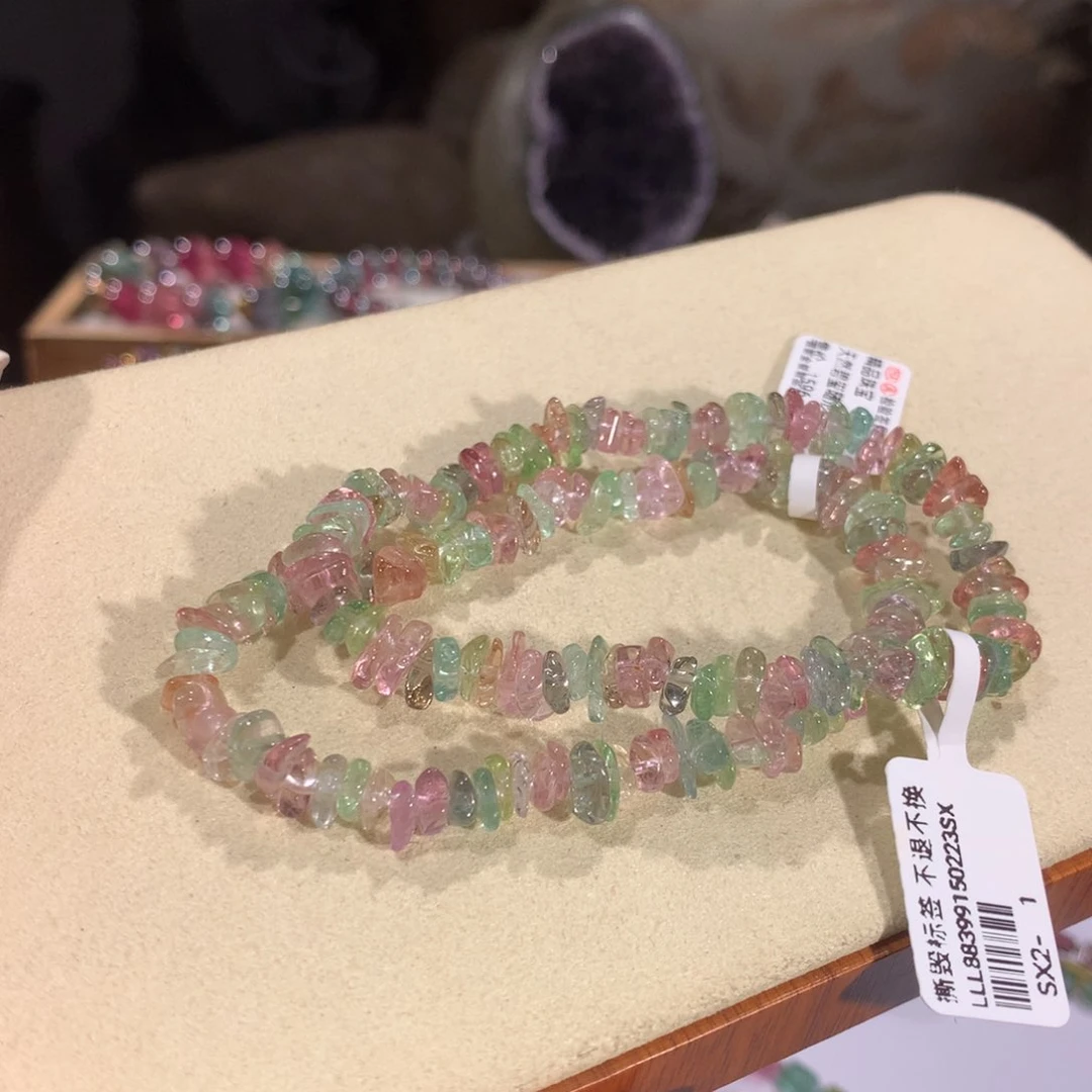 碧玺多样性发货一件未镶嵌